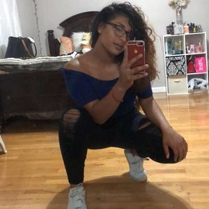 Meet your Posher, Jennifer